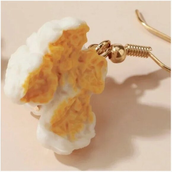 ⭐️✨ FREE Popcorn Food Snacks Boho Hipster Hippie Art Deco Farm Minimal Earrings - Picture 6 of 8
